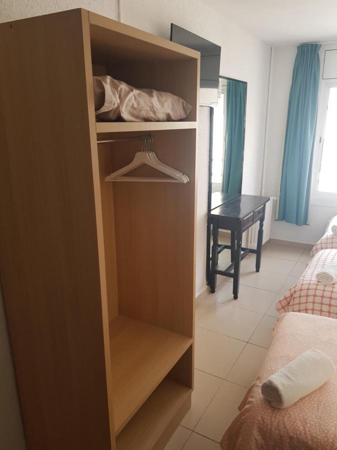 Hostal Mozaik Lloret Lloret de Mar Eksteriør bilde