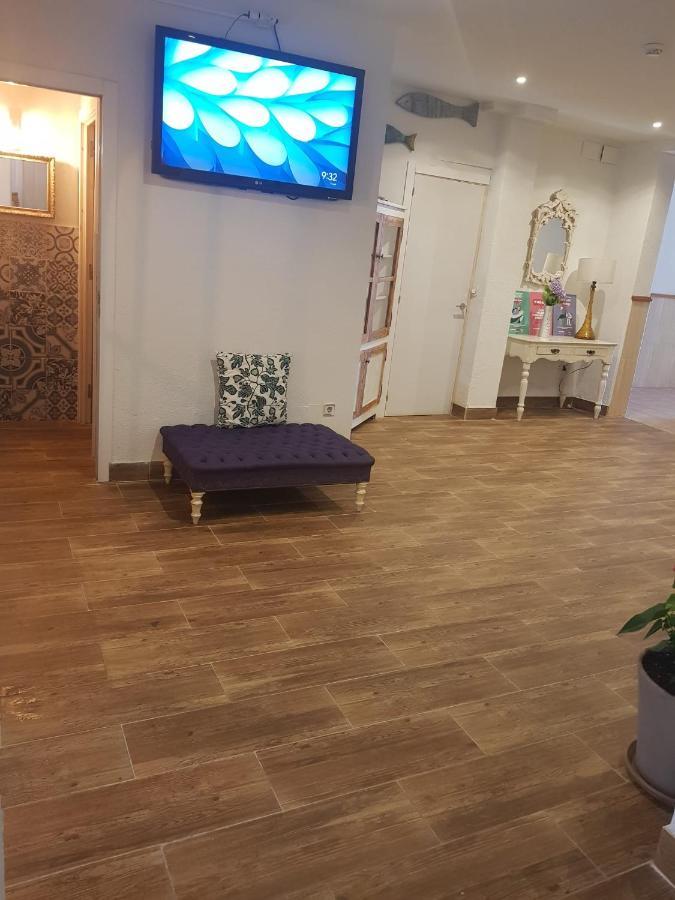 Hostal Mozaik Lloret Lloret de Mar Eksteriør bilde